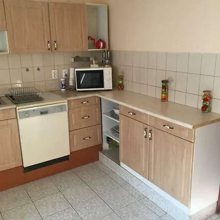 Apartament Stella Debreţin